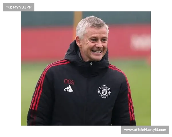 索尔斯克亚曾有望回归曼联，最终卡里克出任临时主帅